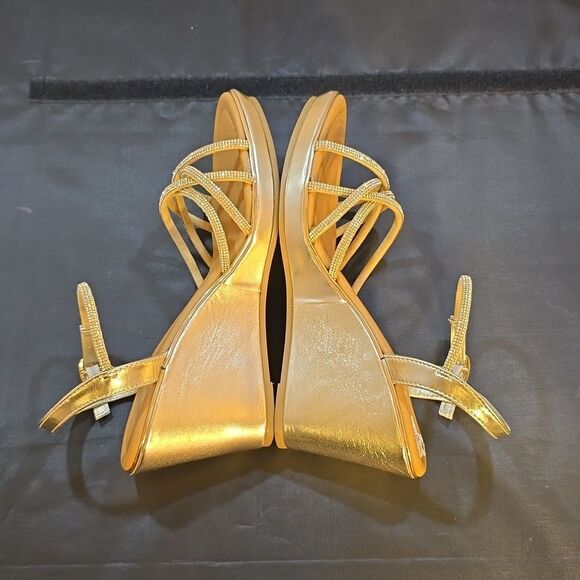 BRAND NEW ANDIAMO MULTI-STRAP RHINESTONE EMBELLISHMENTS OPEN-TOE WEDGE SANDAL - Picture 9 of 12